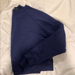 Cropped Nike CREWNECK